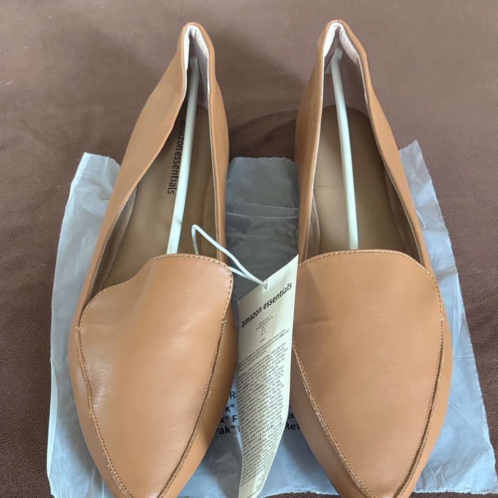 Brand New in Bag Amazon Essentials Women's Camel Flats